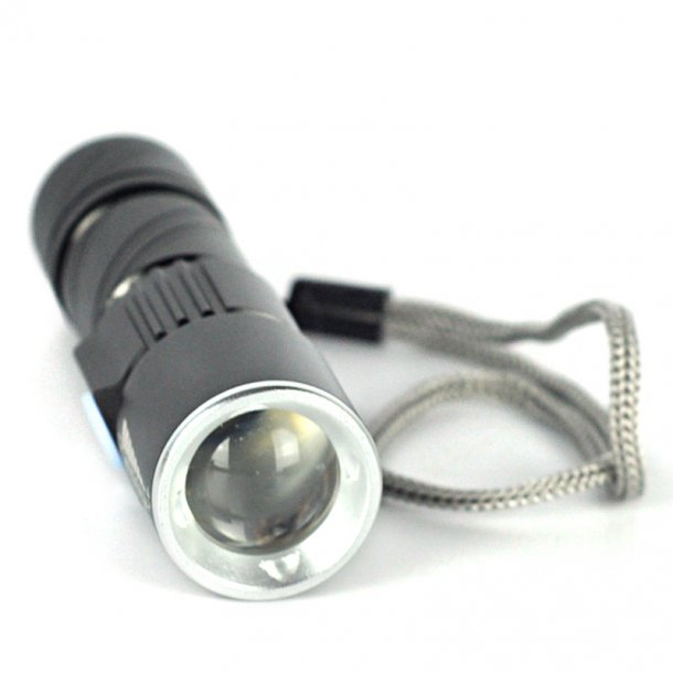 LED Lommelygte, 150LM, ZOOM, XL0621